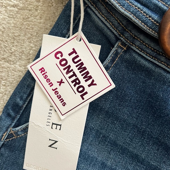 High Rise Women's Jeans in Dark Blue - Picture 4 of 5